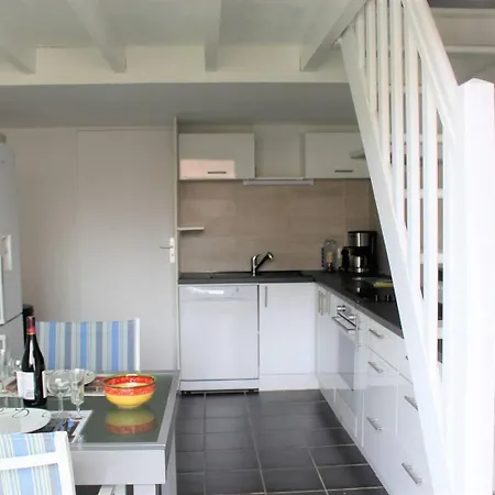 Belles Prestations Pour Ce Pavillon Moderne Avec Piscine - 6cyc59 Апартаменты Сен-Сиприен